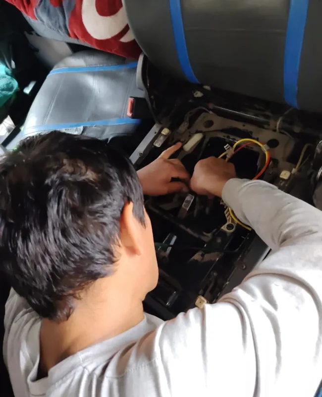 Reparación y Mantenimiento para Camiones y Buses